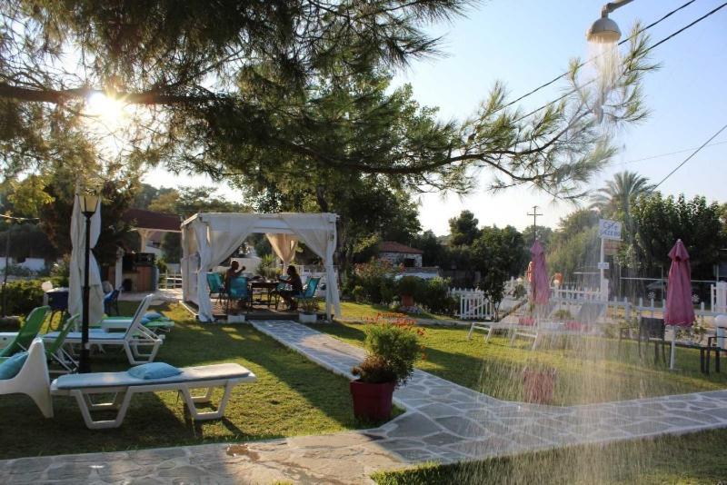 Maras Marinas Home Никити Экстерьер фото